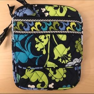 5 Mini hipster in where’s Mickey